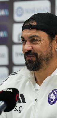 Servet &Ccedil;etin: Veryansın etmek istemiyorum ama &ccedil;ok zorlanıyoruz