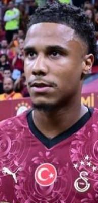 Final i&ccedil;in bomba a&ccedil;ıklama: &Uuml;&ccedil;&uuml; de &ccedil;&ouml;kt&uuml; normal zehirlenme değil