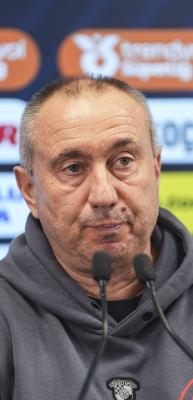 Stanimir Stoilov: B&ouml;yle g&uuml;&ccedil;l&uuml; bir takıma karşı bu puanı aldığımız i&ccedil;in mutluyuz