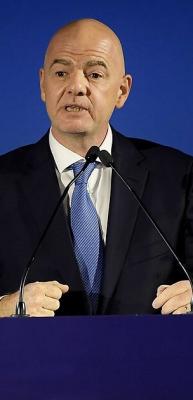 Son d&uuml;zl&uuml;ğe girilirken FIFA, D&uuml;nya Kupası'nda adres değişikliğine gidebilir