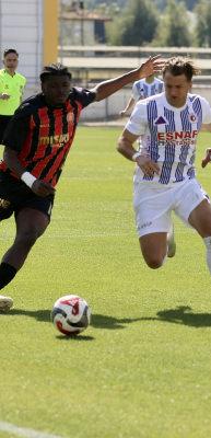 Fatih Karag&uuml;mr&uuml;k Kupa'da 2. Lig ekibine karşı hata yapmadı