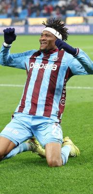 Trabzonspor'un yeni transferi Nwaiwu: '&Ccedil;ok agresifim'