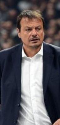 Ergin Ataman'dan flaş itiraf! 'Dibi g&ouml;rm&uuml;ş durumdayız'