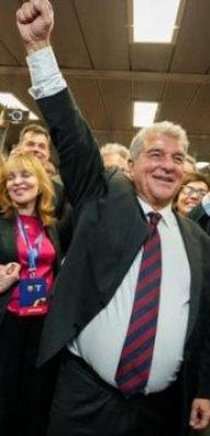 50 bine yakın oy kullanıldı! 2031'e kadar başkanlığa se&ccedil;ildi