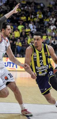 Kanarya'dan muhteşem geri d&ouml;n&uuml;ş! 2 ma&ccedil;lık kabus bitti