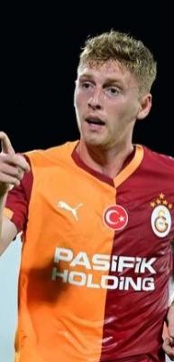 Tahliye edilen Metehan Baltacı'dan ilk g&ouml;r&uuml;nt&uuml;