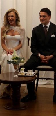 Cengiz &Uuml;nder evlilik yolunda ilk adımı attı!