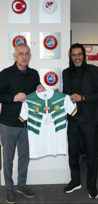 Galatsaray ve Trabzonspor'un eski yıldızından TFF'ye ziyaret