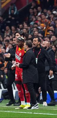 Victor Osimhen 35 g&uuml;n sonra sahada