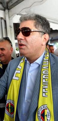 Fenerbah&ccedil;e genel kurulunda başkan adaylarına yoğun ilgi
