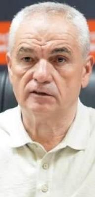 Rıza &Ccedil;alımbay teknik direkt&ouml;rl&uuml;ğe geri d&ouml;nmek istiyor!