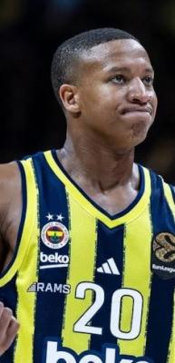 Fenerbah&ccedil;e'de 2 sezon sonra ayrılık! Devon Hall ile vedalaşıldı
