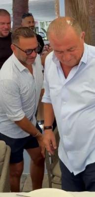 Okan Buruk'tan Fatih Terim'e saygı dolu hareket