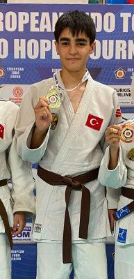 Avrupa Kupası'nda Konya r&uuml;zgarı! Miniklerden 3 madalya birden