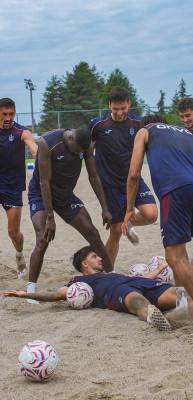 Kumda başlayan Trabzonspor idmanı denizde bitti