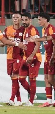 Galatasaray'ın rakibi Rennes!
