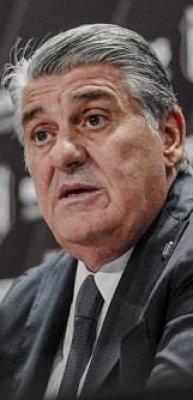 Serdal Adalı Beşiktaş taraftarlarından istekte bulundu!