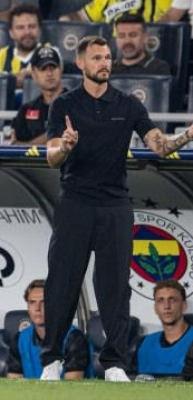 Sturm Graz'ın hocasından Fenerbah&ccedil;e'nin yıldızına &ouml;vg&uuml; yağmuru
