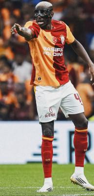 S&uuml;per Lig'de sezonun ilk gol&uuml; Osimhen'den