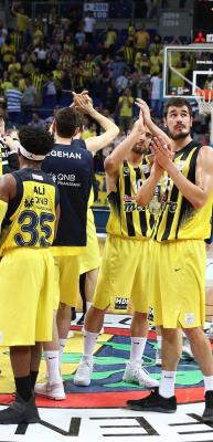 Fenerbah&ccedil;e efsanesi emekli oldu!