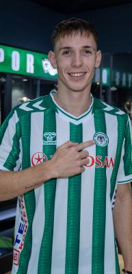 Konyaspor'dan orta sahaya takviye! 4 yıllık imza atıldı