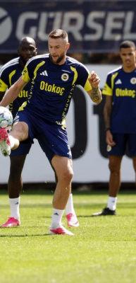 Fenerbah&ccedil;e Roma mesaisinde!
