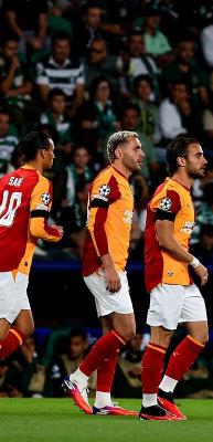 Galatasaraylı yıldızlardan mağlubiyet yorumu