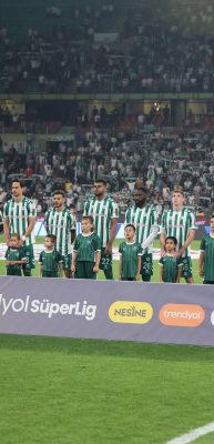Konyaspor 7 ma&ccedil;lık hasreti bitirdi