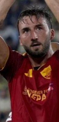 Roma'nın 1 puan sevinci! 'M&uuml;kemmel performans g&ouml;sterdik'