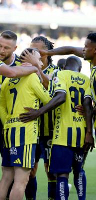 Fenerbah&ccedil;e 1088 g&uuml;n sonra bir ilki yaşadı!