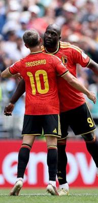 Trossard ve Lukaku, T&uuml;rkiye'ye karşı oynayacak mı? Bel&ccedil;ika'nın hocası a&ccedil;ıkladı