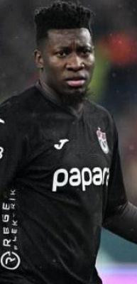 Andre Onana ezeli rakiplerin kalecilerini ge&ccedil;ti!