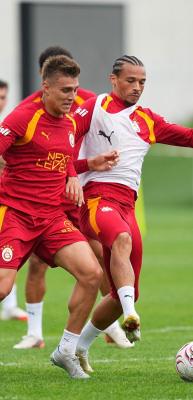 Galatasaray milli arada hazırlıklarına devam ediyor!
