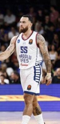 Anadolu Efes evinde Real Madrid'e karşı!