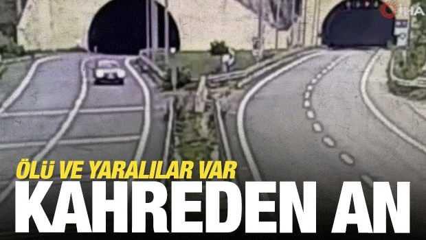 G&uuml;m&uuml;şhane'de 1 kişinin &ouml;ld&uuml;ğ&uuml;, 4 kişinin yaralandığı feci kazanın g&ouml;r&uuml;nt&uuml;leri ortaya &ccedil;ıktı!