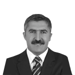 Aslanla filin savaşı...
